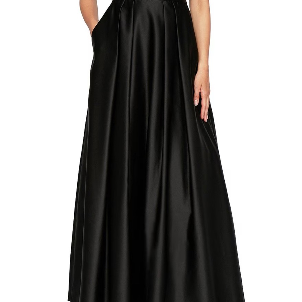Alex evenings black ballgown skirt with pockets